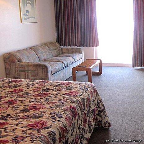 לינקולן סיטי Cozy Cove Beachfront Resort Inn חדר תמונה